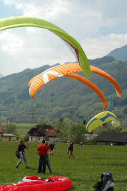 Paragleiten - Gleitschirmfliegen mit Sky Club Austria